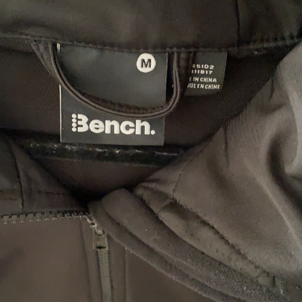 Bench Coat - Picture 2 of 7